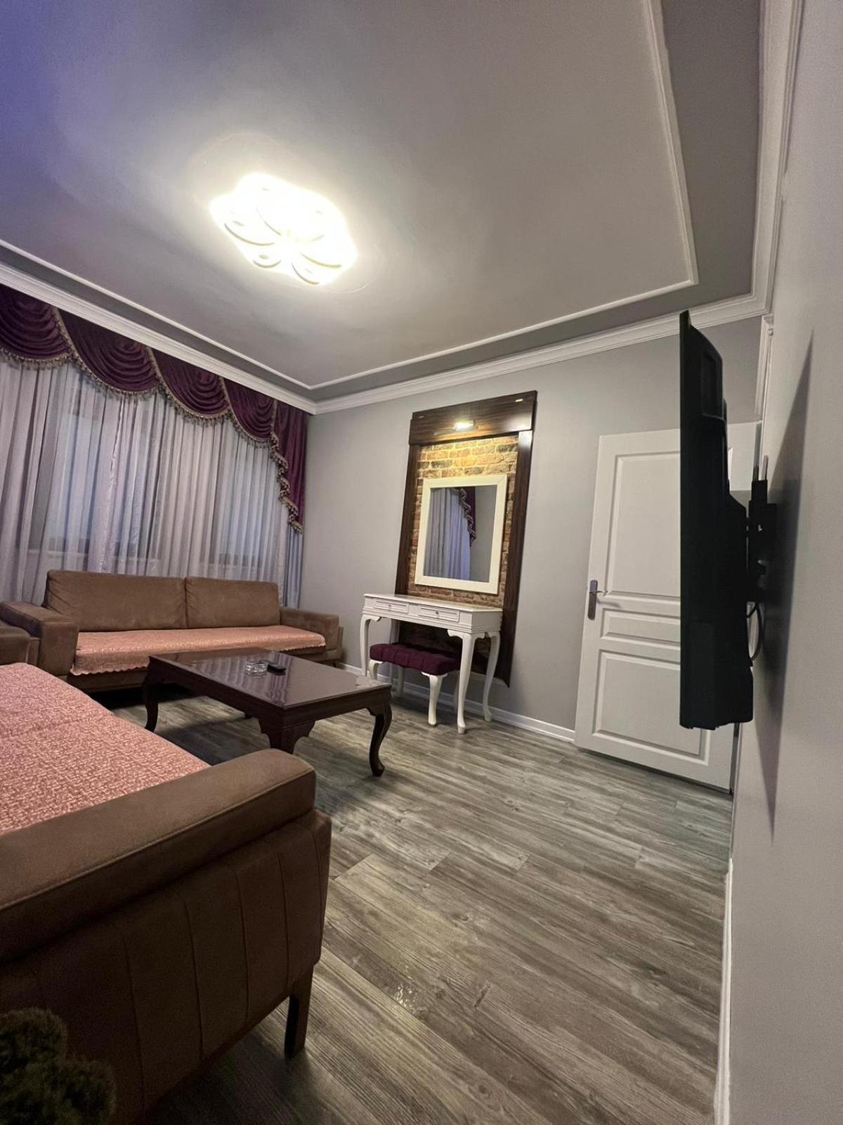 Taksim Cmlm Suit Истанбул Екстериор снимка