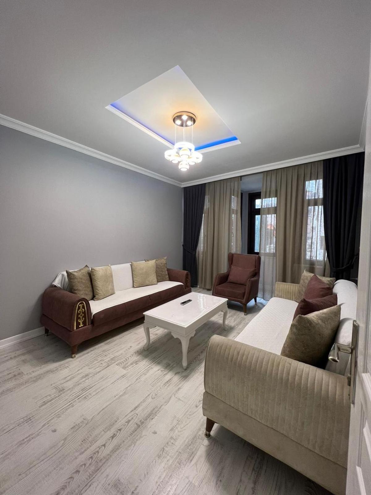 Taksim Cmlm Suit Истанбул Екстериор снимка