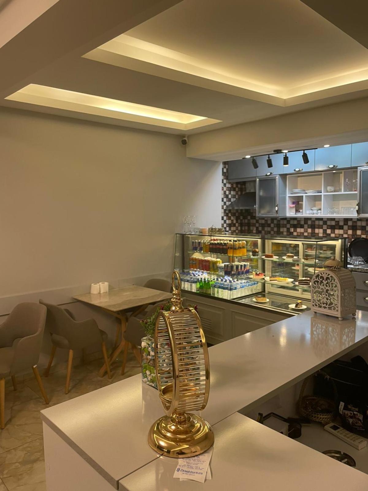 Taksim Cmlm Suit Истанбул Екстериор снимка