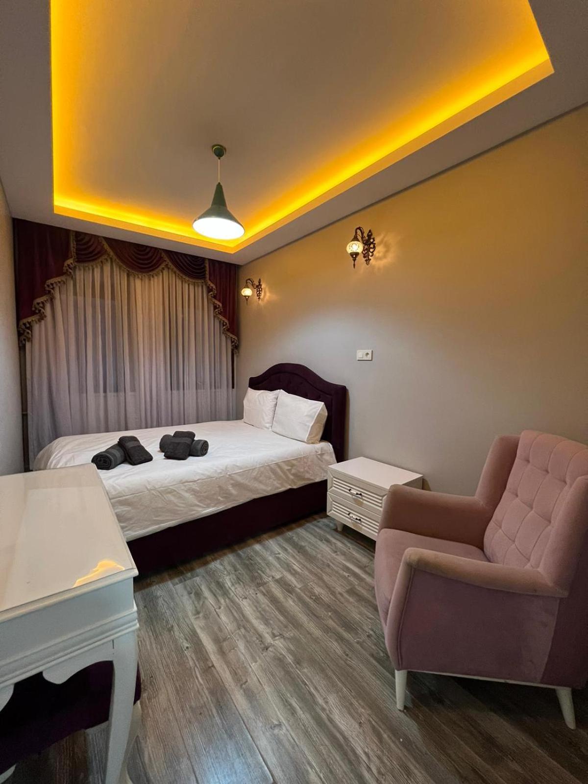 Taksim Cmlm Suit Истанбул Екстериор снимка